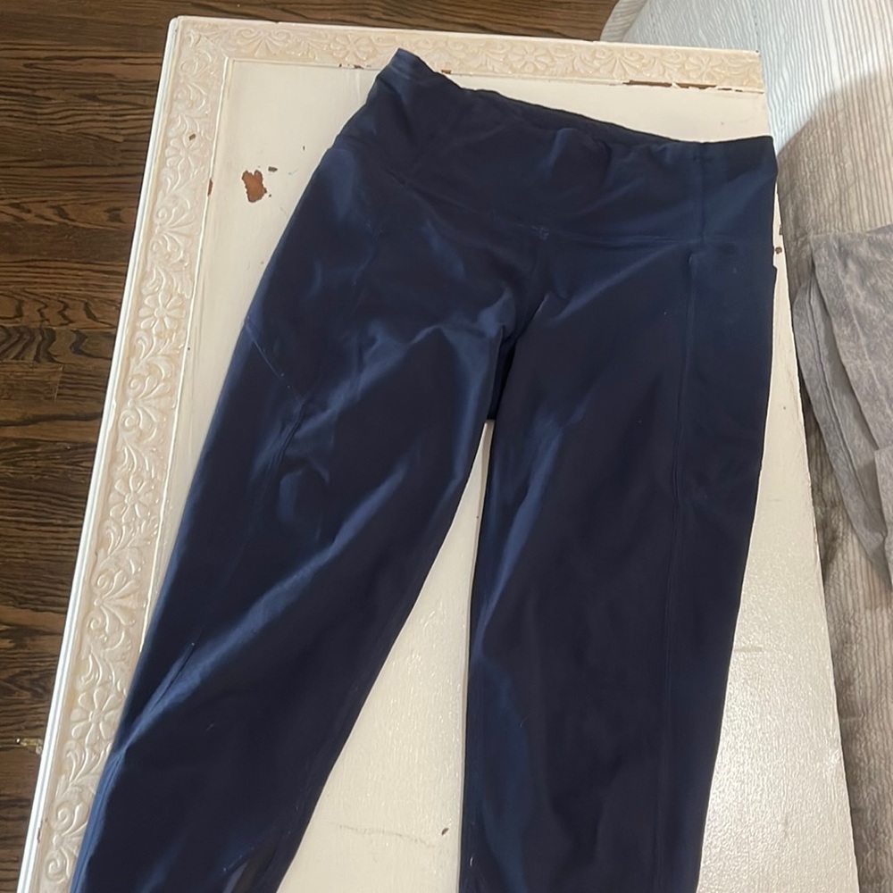 Athleta cropped leggings